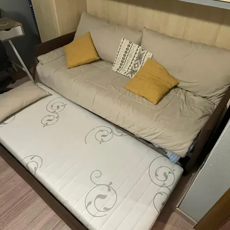 Santi's Lägenhet Càbras