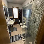 Апартаменты Santi's *